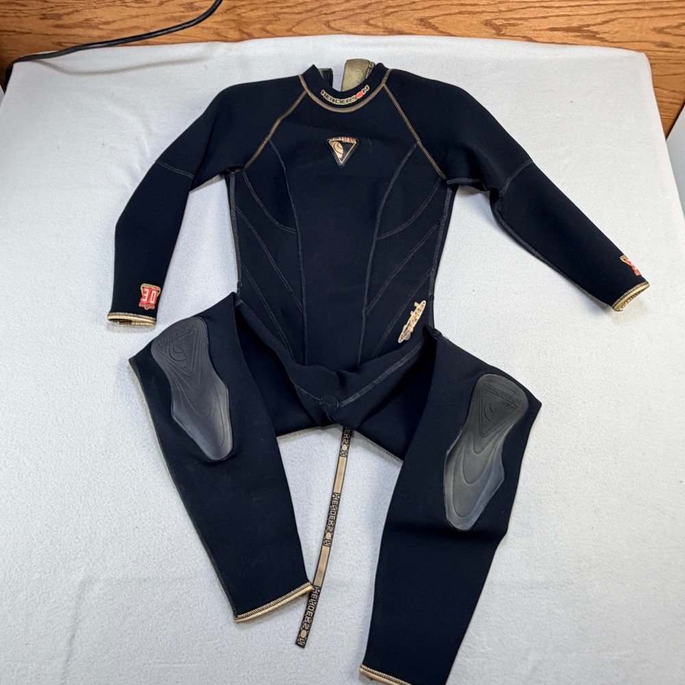 Henderson Gold Core 3.0mm Full Body Wetsuit Womens 8 Black Scuba Diving Surf USA